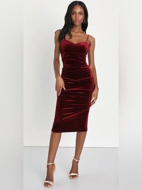 Plush Personality Wine Red Velvet Ruched Bodycon Midi Dress Size S